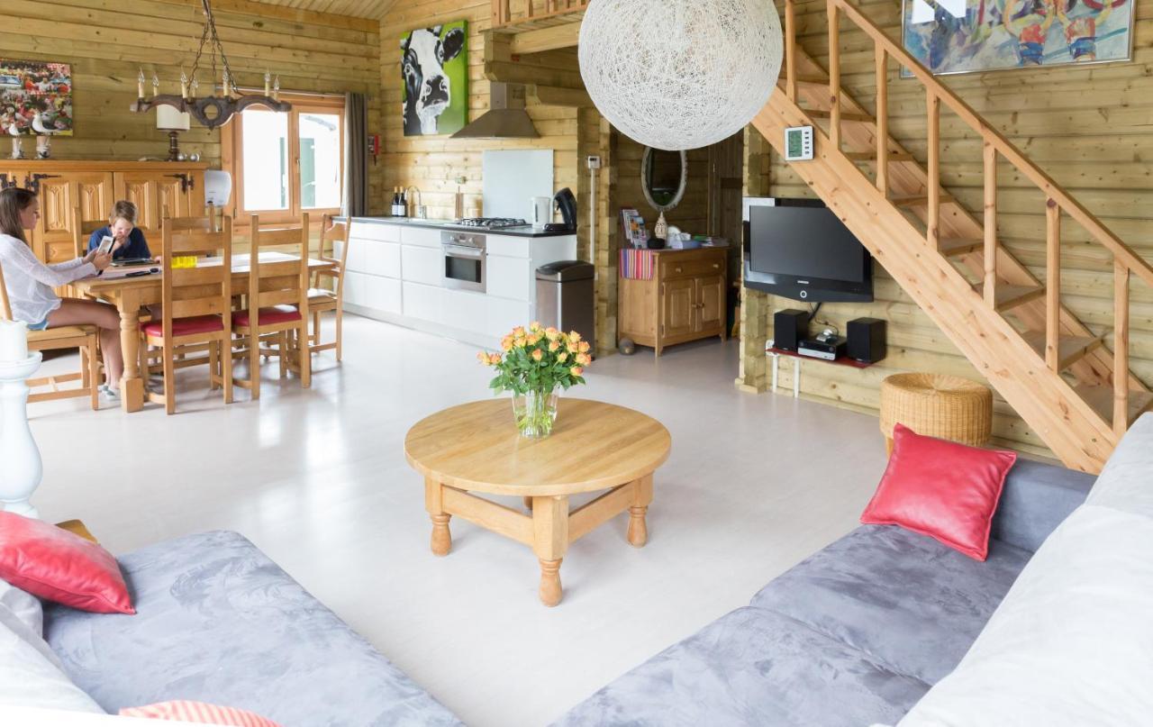 6 persoons vakantiehuis met sauna, dichtbij zee Sint-Annaland Buitenkant foto